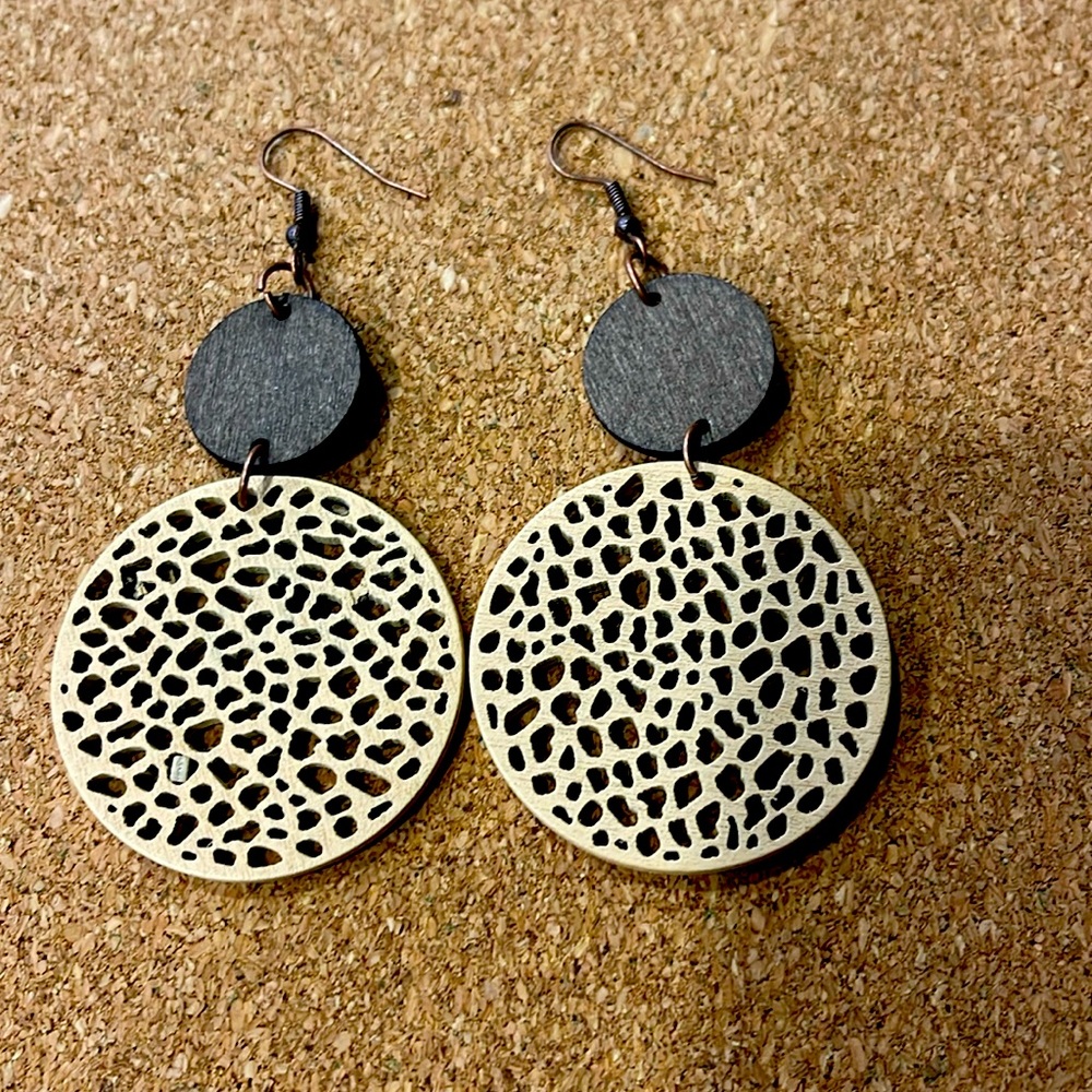 Cute earrings!